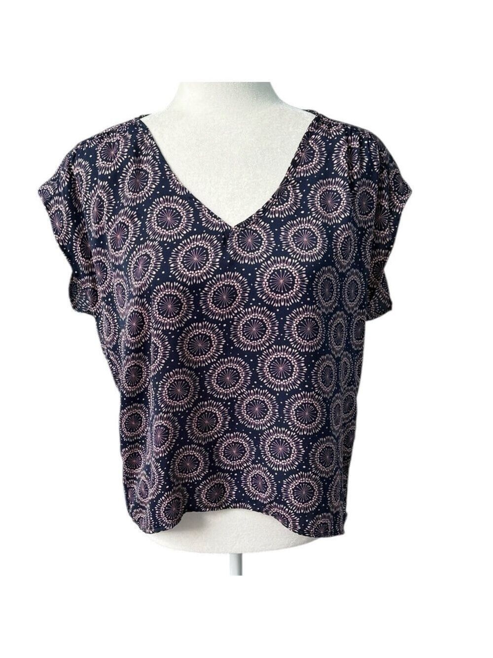 Collective Concepts Navy Blue and Pink V-Neck Cap Sleeve Blouse MP